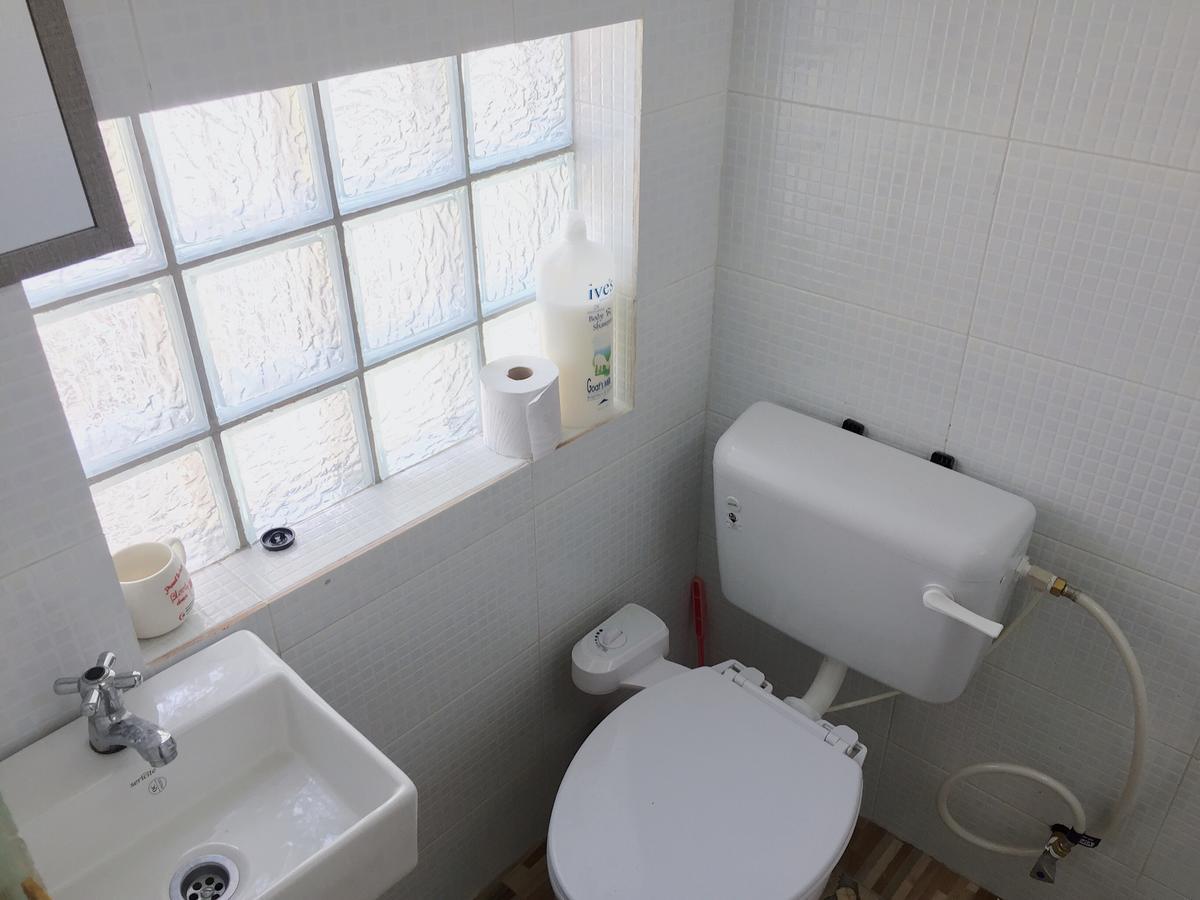 Merdeka Guest House 2 Kuching Luaran gambar