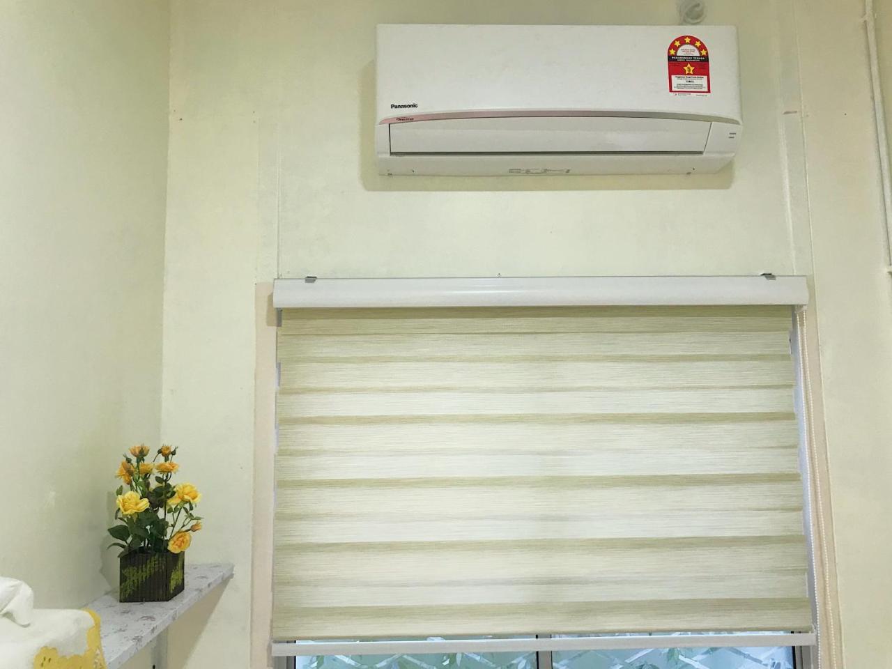 Merdeka Guest House 2 Kuching Luaran gambar